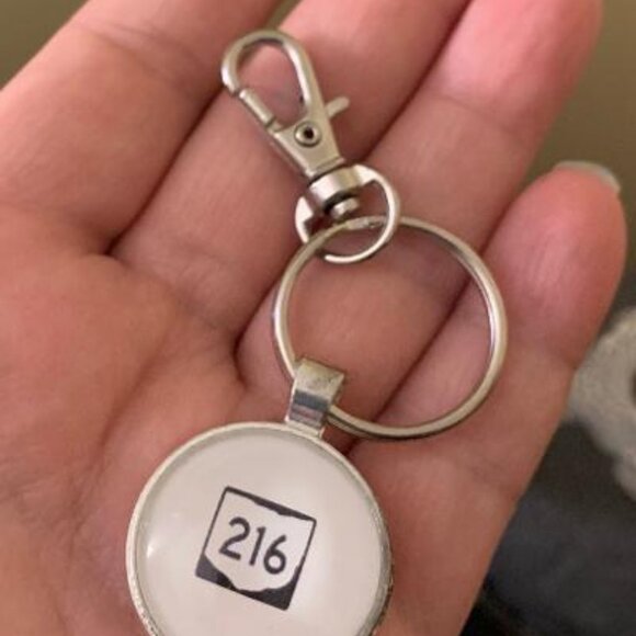 Route 216 Keychain Cleveland - Picture 2 of 2